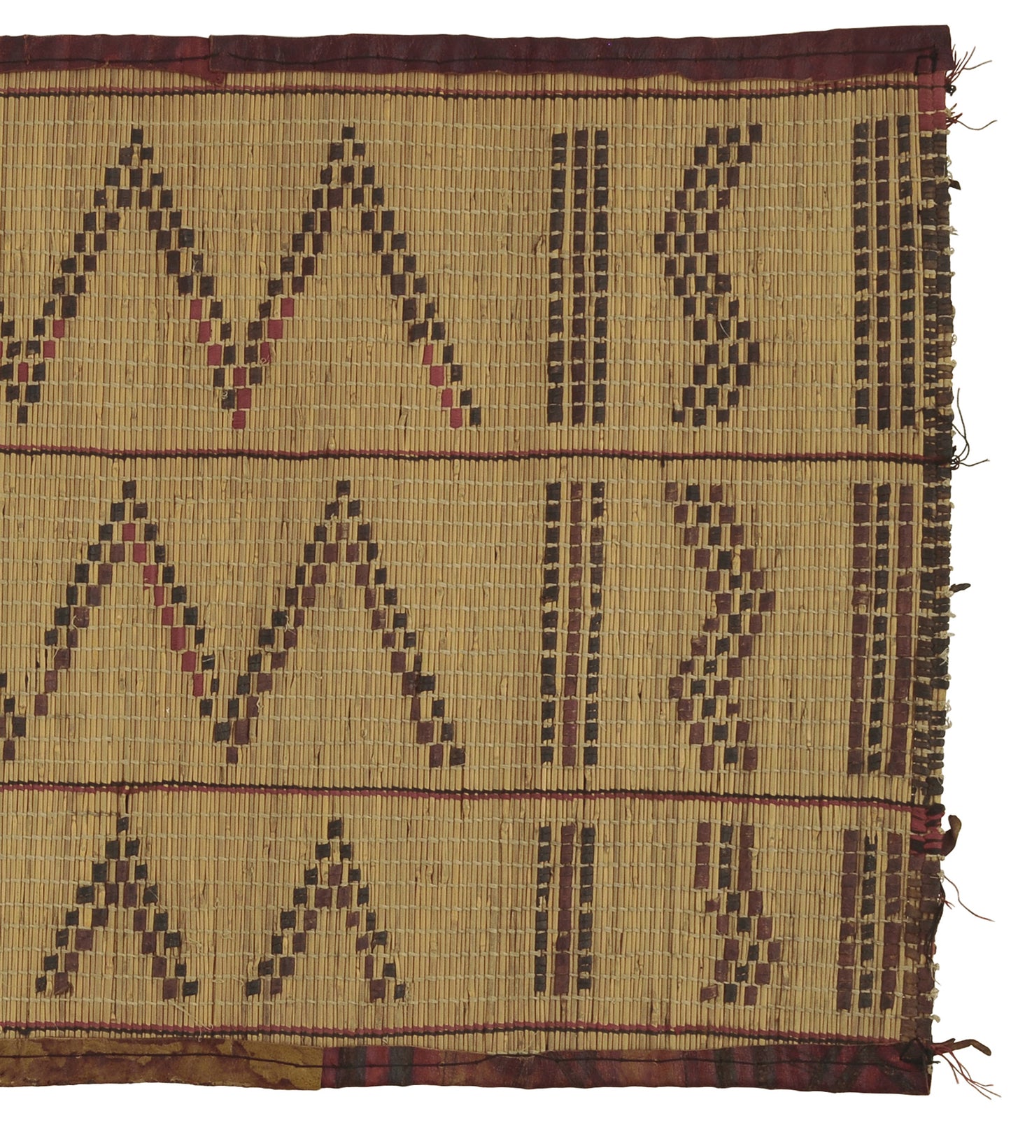 Authentic Tuareg Handmade Straw Mat From Niger Saharan Art And Craftsmanship - close-up