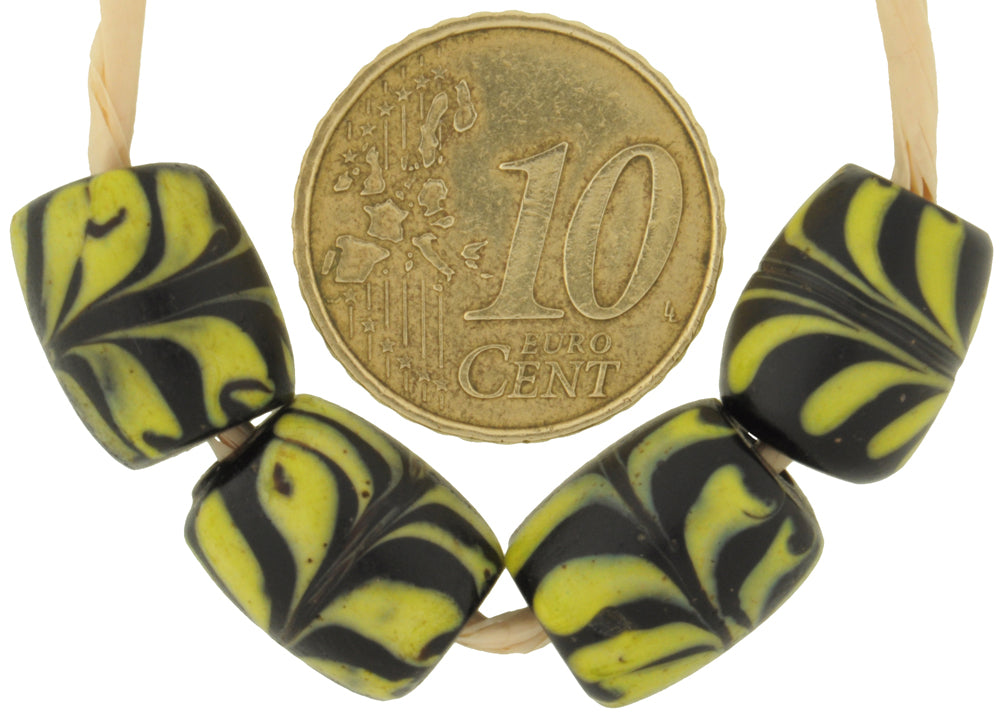 Antique Black Feather Venetian Lampwork Glass Trade Beads, 12-13Mm - alternate view