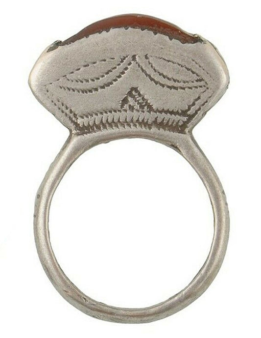 Vintage Tuareg Silver Ring with Agate – Sahara Nomad Ethnic Jewelry
