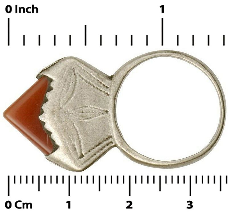 Mid-1900s Tuareg Silver In-Gall Ring with Agate – Sahara Nomadic Heritage