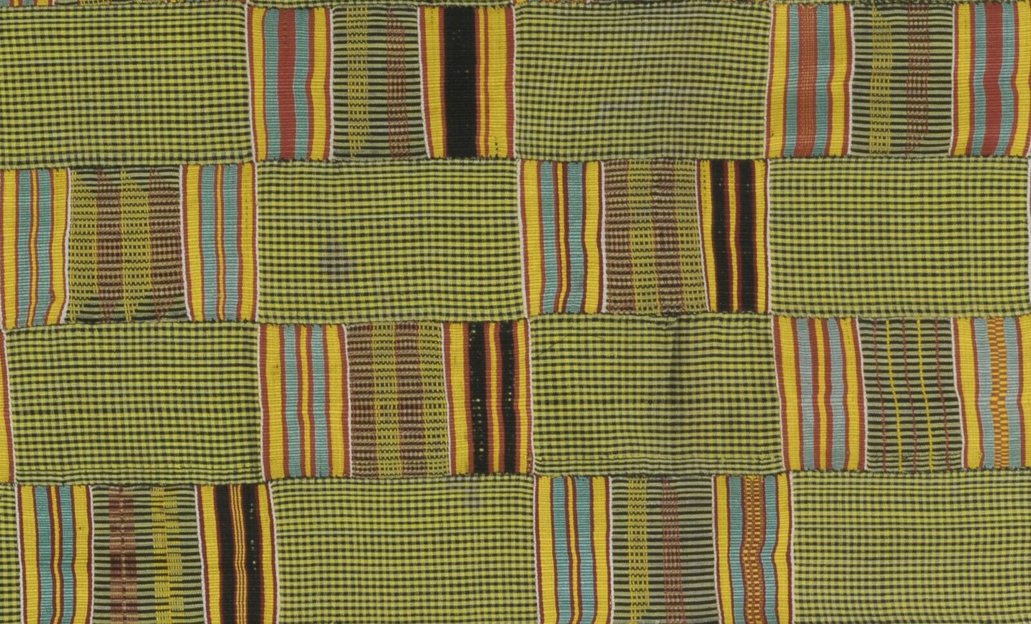 Handwoven Ashanti Kente – 77″ × 52″ Woman Size Authentic Cloth
