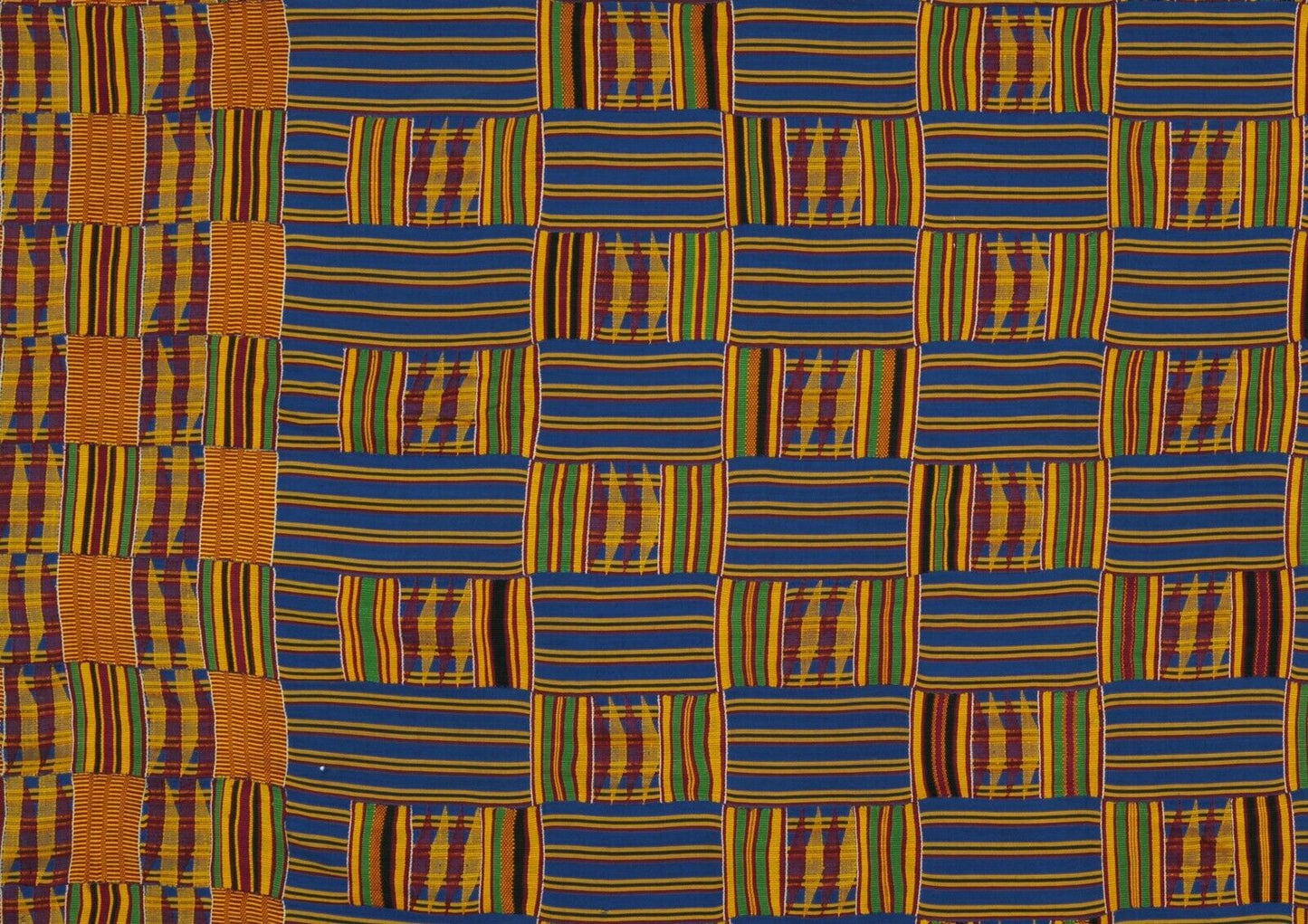 Handwoven Ashanti Kente Cloth – Vintage 1970s Woman Size (189×117 cm)