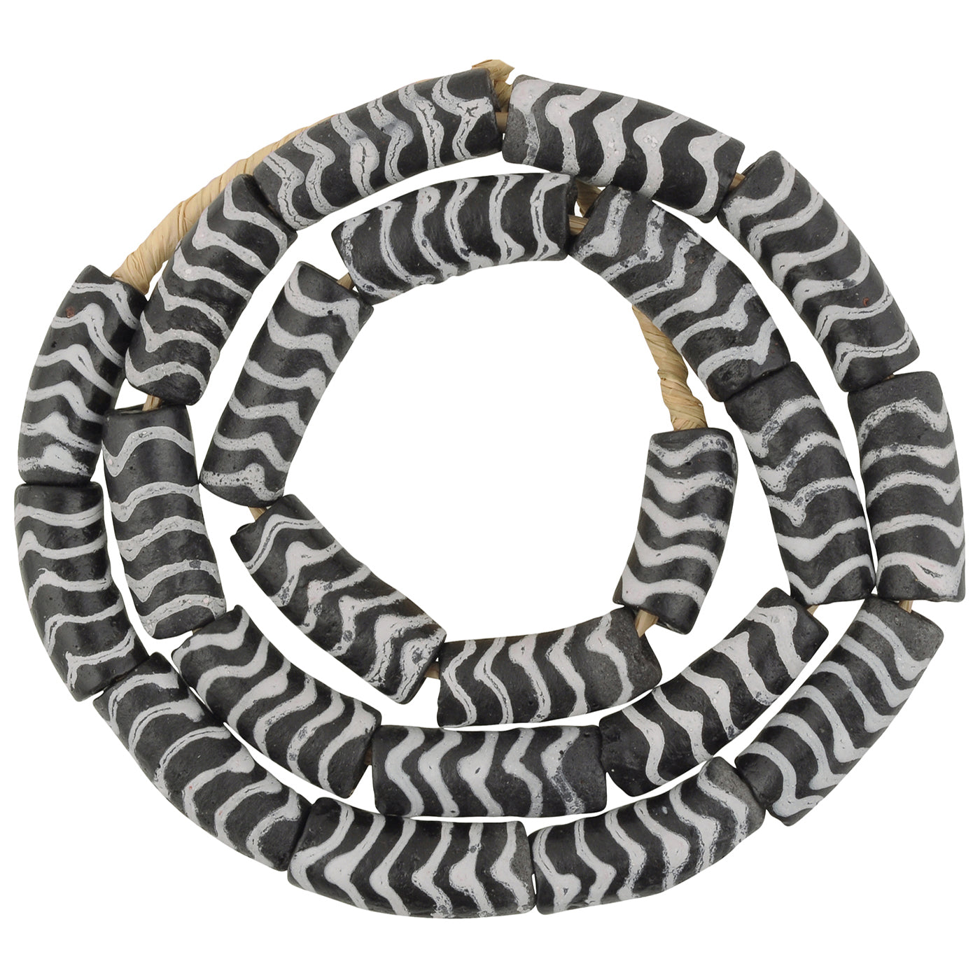 Afrikanische Krobo-Perlen aus Puderglas, recycelte handgemachte Stammes-Halskette aus Ghana