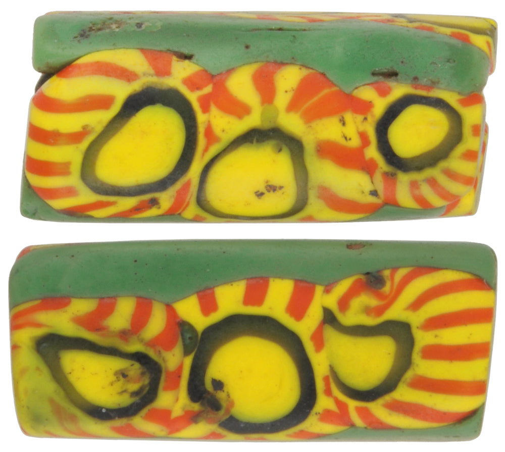 Seltene antike rechteckige venezianische Millefiori-Mosaik-Handelsperlen – 1900er Jahre – alternative Ansicht