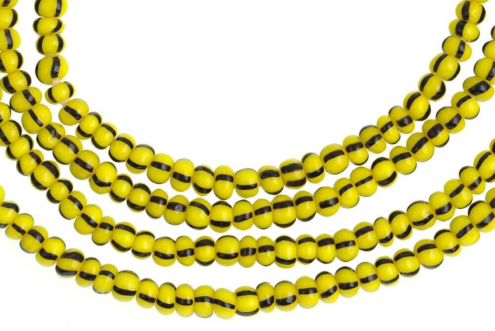 Perline del commercio africano minuscole perline di semi di vetro veneziano giallo antico a strisce Ghana Dipo - Tribalgh