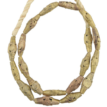 Perle di commercio in ottone africano fatte a mano gioielli etnici tabulari in bronzo Ashanti Akan - Tribalgh