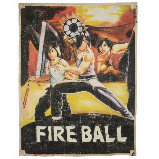 Póster de la película Fireball pintado a mano en Ghana sobre saco de harina reciclada para el cine local