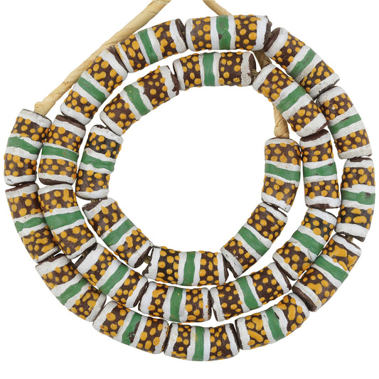 Collar africano de perlas recicladas de vidrio en polvo Krobo jewelry Ghana - Tribalgh