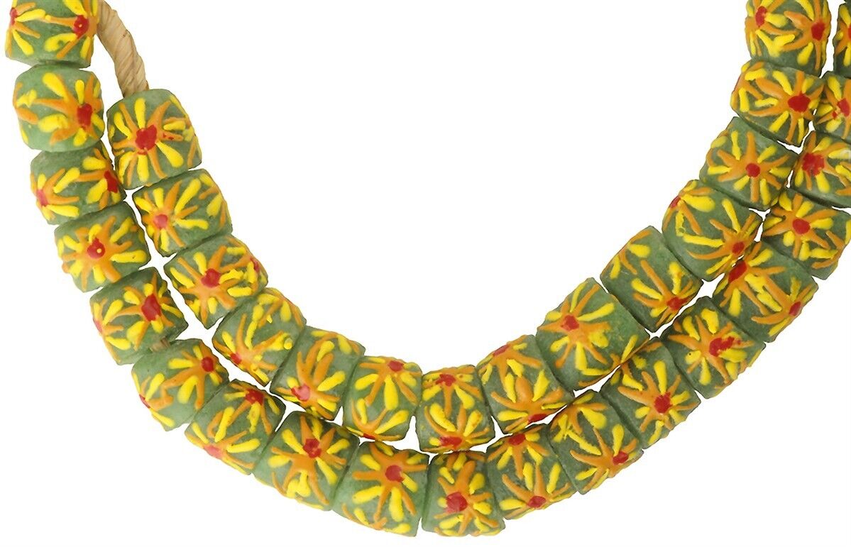 Handgefertigte Perlen aus recyceltem Glaspulver afrikanischen Handel Krobo ethnisch