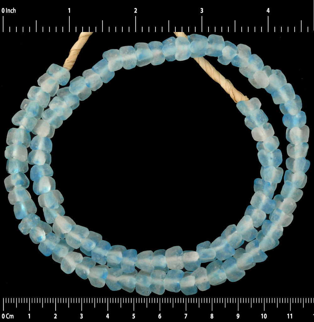 Afrikanische handgemachte Perlen aus recyceltem Krobo-Pulverglas Blume ethnischer Schmuck - Tribalgh