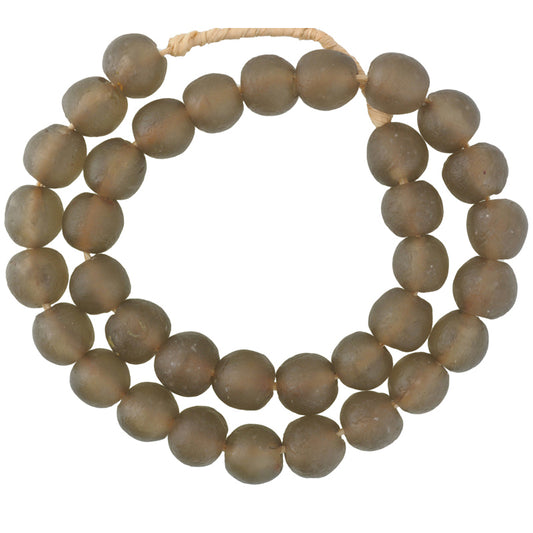 Handgemachte Perlen aus recyceltem Pulverglas durchscheinend Krobo Afrikanischer ethnischer Schmuck - Tribalgh