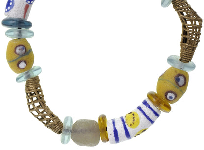 Bracciale africano fatto a mano in ottone di perle di vetro Krobo riciclato Ashanti bronzo etnico - Tribalgh