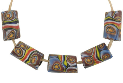 Alte afrikanische Handelsperlen, antikes venezianisches Millefiori-Glas – Tribalgh