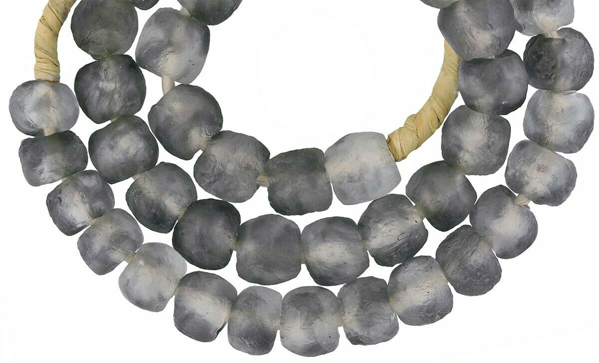 Krobo Perlen recyceltes Glaspulver Afrikanischer Schmuck Halskette Ghana - Tribalgh