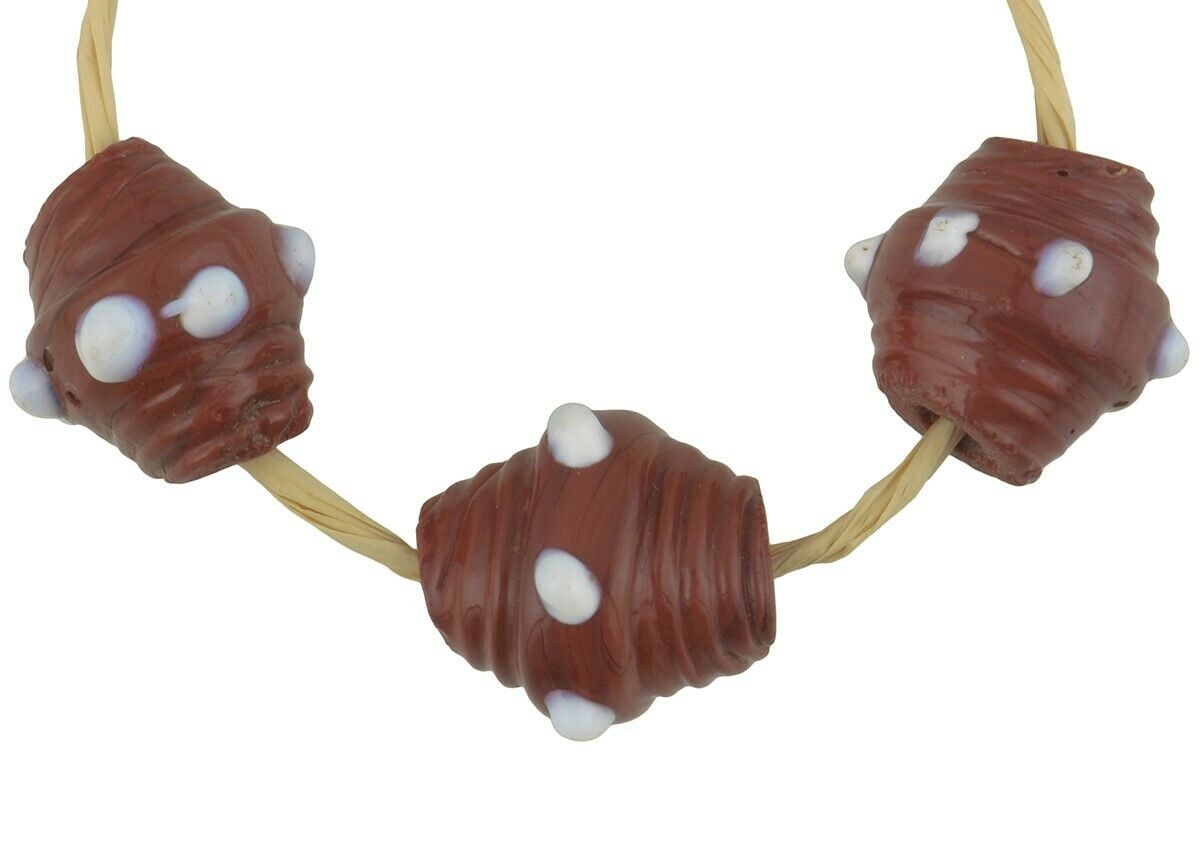 Antike afrikanische Handelsperlen, venezianisches gewickeltes Glas, Lampwork, erhabenes Auge – Tribalgh